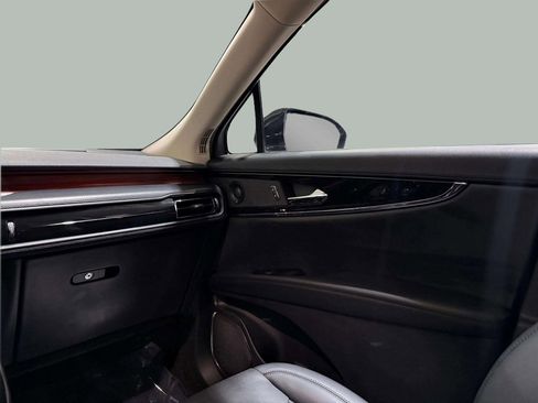 Certified 2021 Lincoln Nautilus Reserve w/ Equipment Group 201A image 22