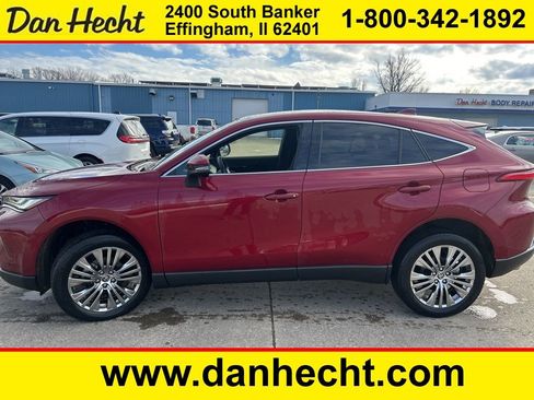 Certified 2022 Toyota Venza Limited w/ Advanced Technology Package image 1