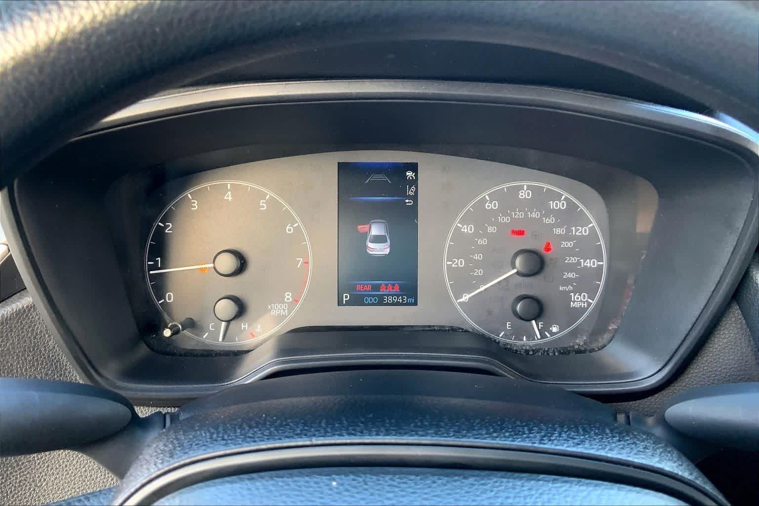 Used 2025 Toyota Corolla LE FWD image 25
