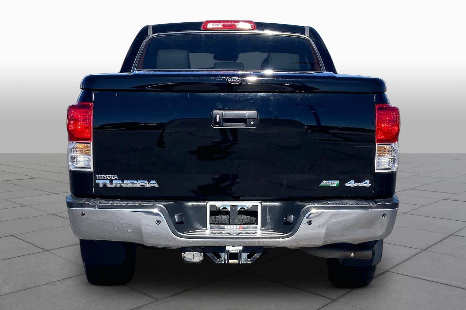 Used 2012 Toyota Tundra Limited w/ Platinum Pkg AWD/4WD image 4