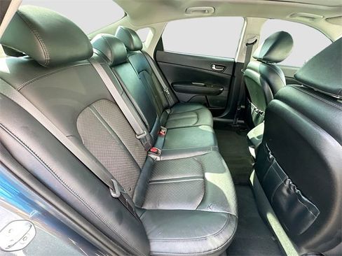 Used 2020 Kia Optima SE image 24