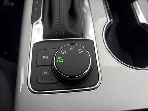 New 2026 Chevrolet Blazer LT w/ Midnight/Sport Edition image 37