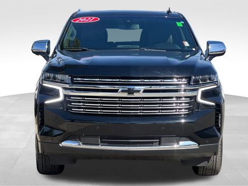 Used 2021 Chevrolet Suburban Premier RWD image 8
