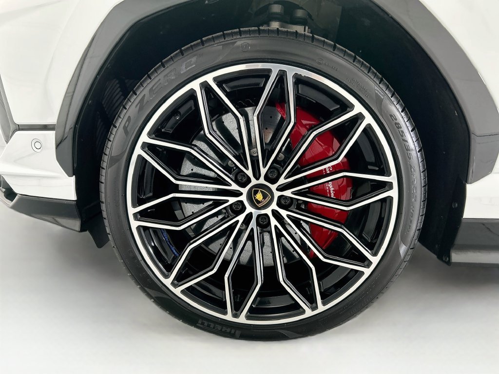 Used 2023 Lamborghini Urus S AWD/4WD image 29