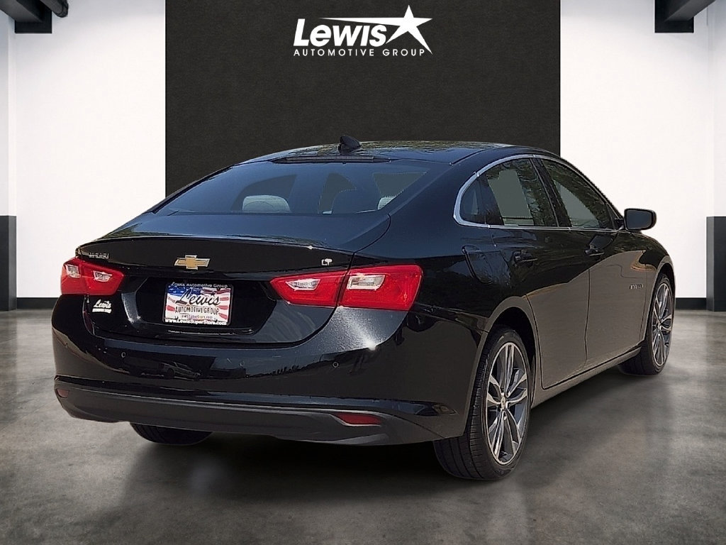 Used 2025 Chevrolet Malibu LT FWD image 4