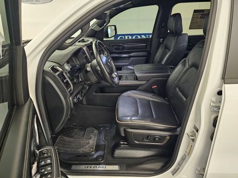 Used 2024 RAM 1500 Limited w/ Night Edition AWD/4WD image 4