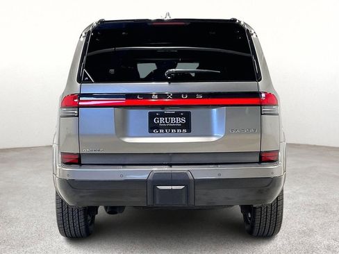 Used 2024 Lexus GX 550 w/ Accessory Package (Z1) image 6