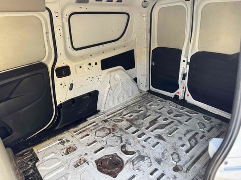 Used 2017 RAM ProMaster City Tradesman SLT w/ Rear Back-up Camera Group image 23