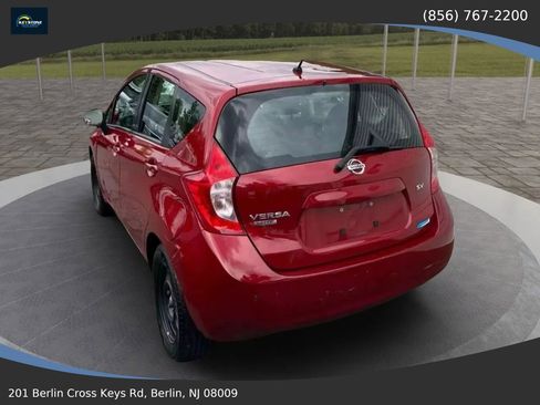 Used 2015 Nissan Versa Note SV FWD image 3