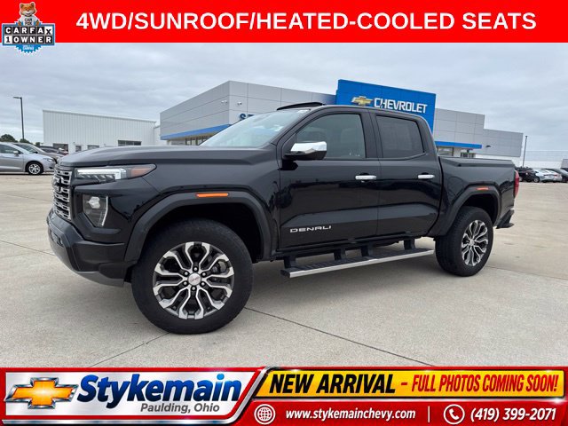 Used 2024 GMC Canyon Denali AWD/4WD image 1