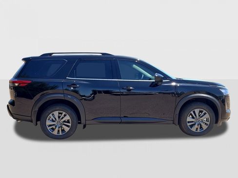 New 2026 Nissan Pathfinder SV FWD image 4
