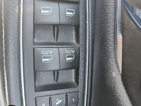 Certified 2024 RAM 1500 Laramie RWD image 20