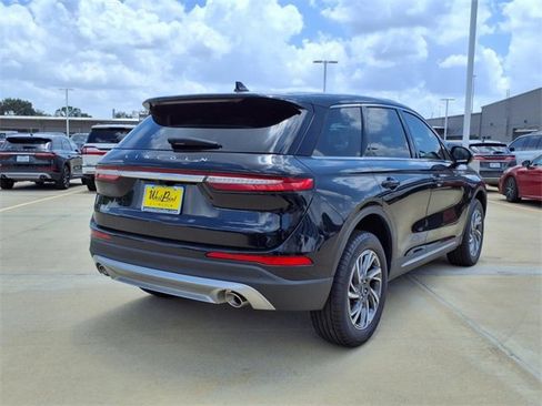 New 2025 Lincoln Corsair FWD w/ Equipment Group 101A image 2