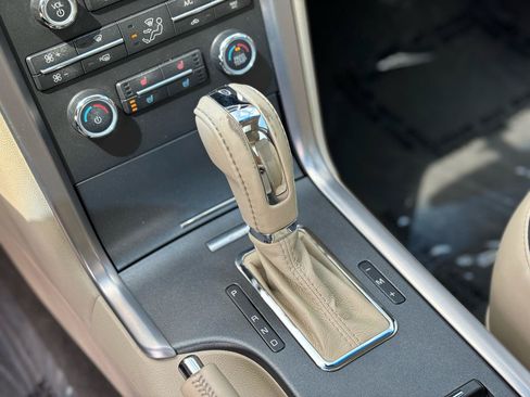 Used 2011 Lincoln MKZ AWD image 26
