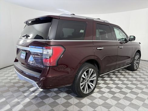Certified 2021 Ford Expedition Platinum image 7