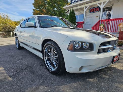 Used 2006 Dodge Charger R/T image 2