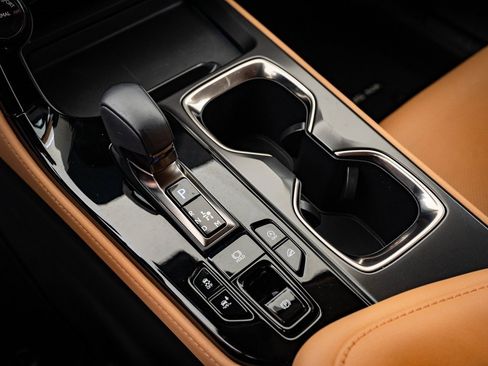 Certified 2025 Lexus NX 350 AWD w/ Premium Package image 32