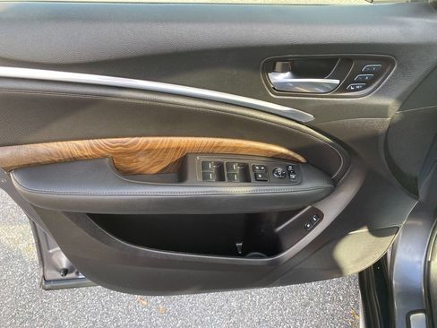 Used 2019 Acura MDX w/Technology Pkg image 11