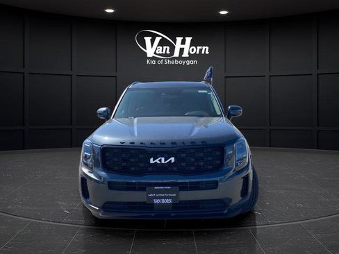 Certified 2022 Kia Telluride EX w/ EX Premium Package AWD/4WD image 2