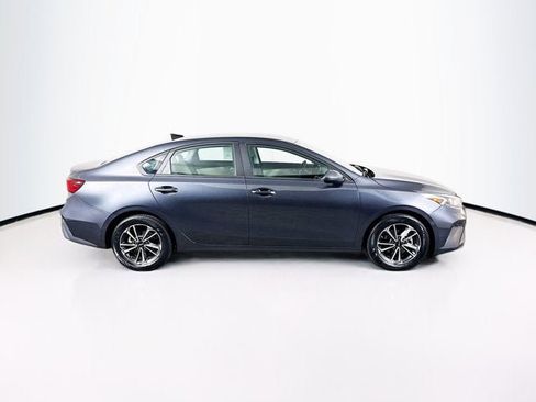 Certified 2023 Kia Forte LXS image 4