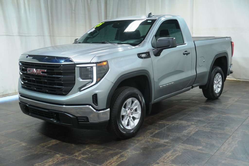 Used 2025 GMC Sierra 1500 Pro w/ Pro Value Package AWD/4WD image 2