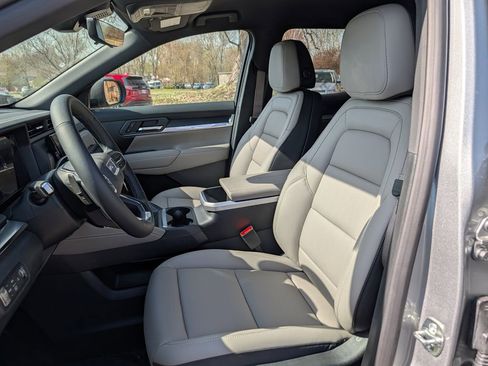 New 2026 GMC Terrain Elevation w/ Elevation Premium Package AWD/4WD image 38