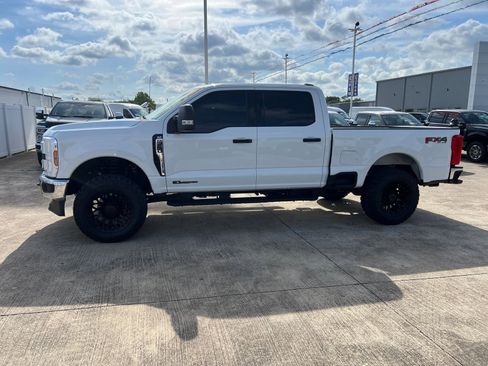 Used 2025 Ford F250 XLT w/ FX4 Off-Road Package AWD/4WD image 6