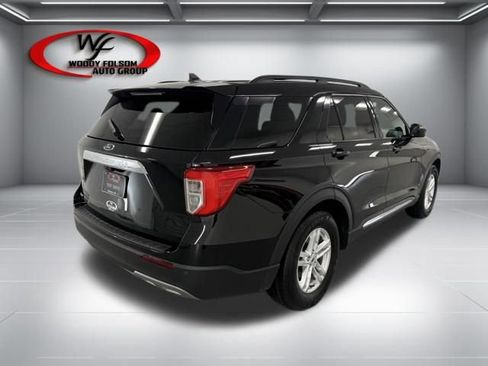 Used 2024 Ford Explorer XLT w/ Equipment Group 202A image 6
