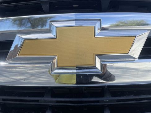 Used 2022 Chevrolet Silverado 1500 LT image 29