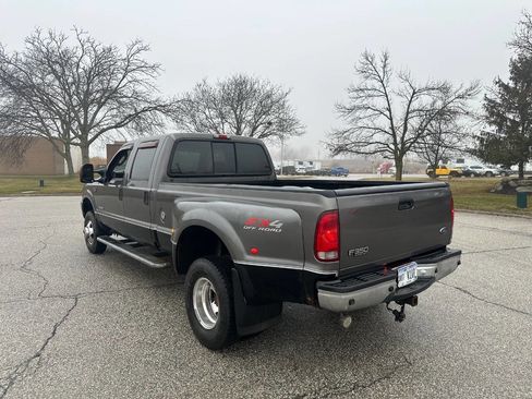 Used 2003 Ford F350 Lariat image 6