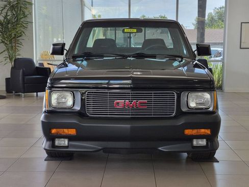 Used 1991 GMC Sonoma AWD/4WD image 10