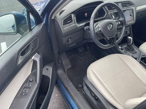 Used 2019 Volkswagen Tiguan SEL AWD/4WD image 7
