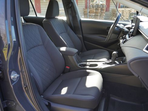 Used 2023 Toyota Corolla LE image 23