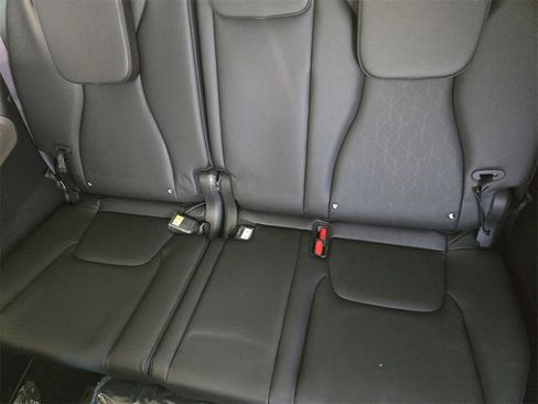 New 2026 Kia Carnival EX image 20