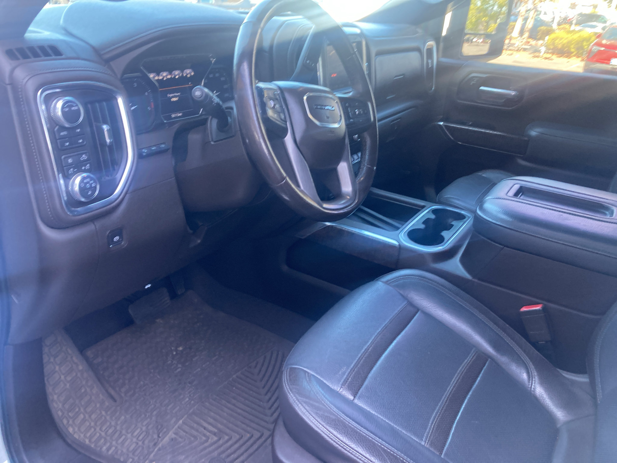Used 2020 GMC Sierra 3500 Denali w/ Denali Ultimate Package AWD/4WD image 9