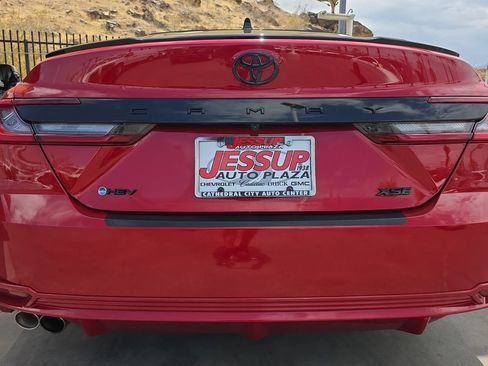 Used 2025 Toyota Camry XSE FWD image 33