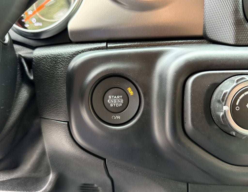 Used 2020 Jeep Wrangler Unlimited Sport S AWD/4WD image 13