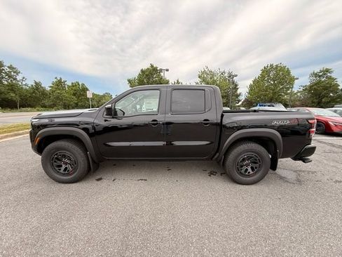 New 2026 Nissan Frontier PRO-4X w/ Tow Package AWD/4WD image 8