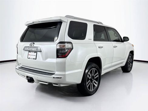 Certified 2024 Toyota 4Runner Limited AWD/4WD image 2
