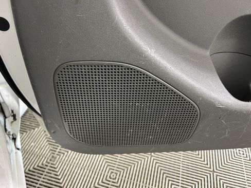 Used 2019 Nissan Frontier S image 29