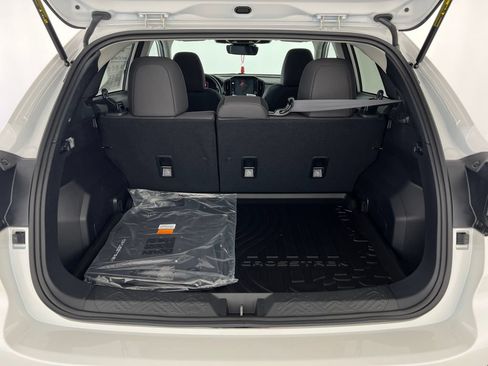New 2026 Subaru Crosstrek 2.5i Premium w/ Crosstrek Mirror Package AWD/4WD image 24