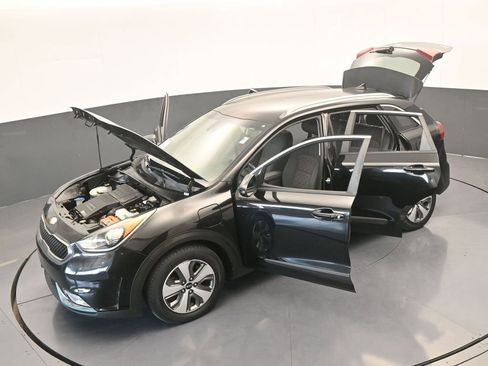 Used 2019 Kia Niro LX image 62