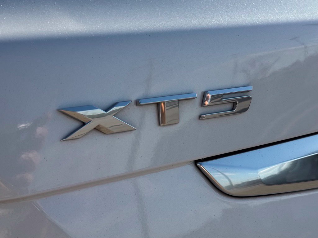 Used 2021 Cadillac XT5 Luxury FWD image 11