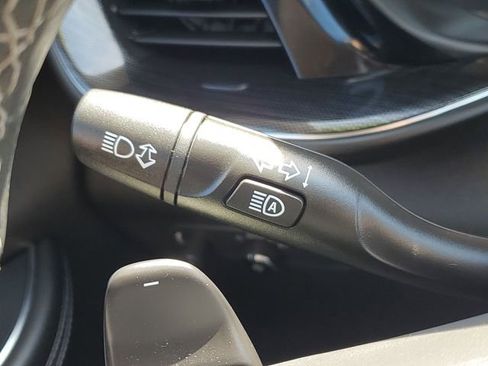 Certified 2023 Buick Envision Preferred w/ Sport Touring Package AWD/4WD image 13
