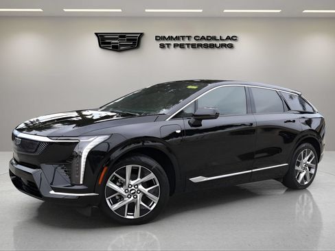 New 2026 Cadillac Optiq Luxury 1 RWD image 1
