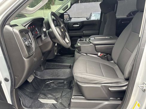 Used 2021 Chevrolet Silverado 1500 Custom w/ LPO, Dark Essentials Package image 13