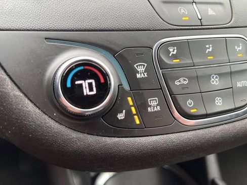 Used 2024 Chevrolet Malibu LT image 31