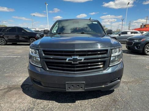 Used 2020 Chevrolet Suburban Premier AWD/4WD image 3