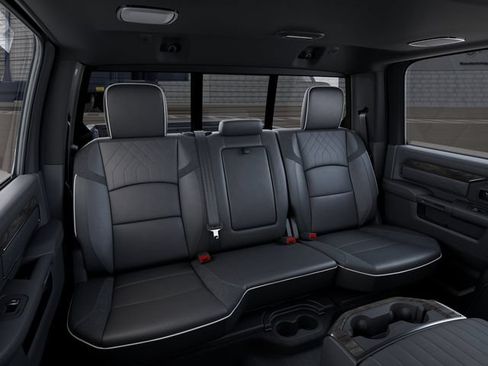 New 2026 RAM 2500 Limited AWD/4WD image 16