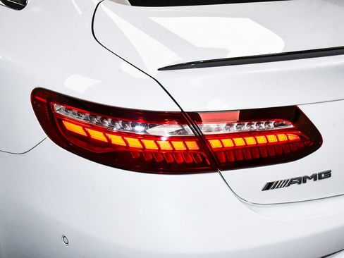 Used 2022 Mercedes-Benz E 53 AMG 4MATIC Coupe image 95